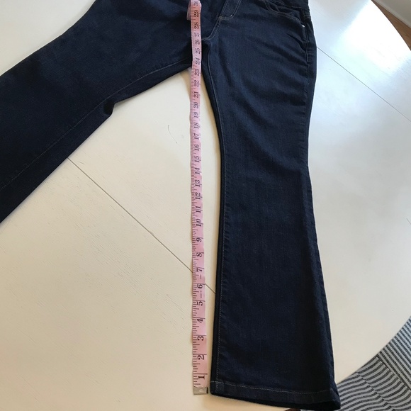 BEST SELLER ⚡️ANN MASHBURN FLARE CROPPED 5-POCKET STRETCH JEANS - Picture 11 of 12